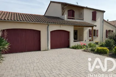 House in Antran (86100)