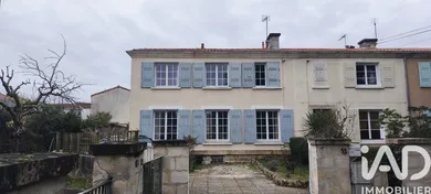 Maison de ville à La Rochelle (17000)