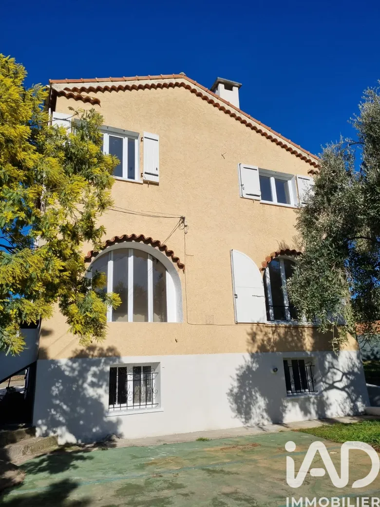 Maison 6 pièces 172 m² · à Le Cannet · 172 m² · 748 000 €