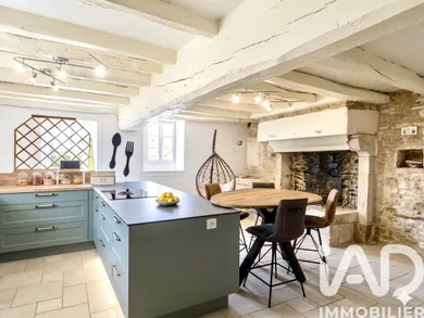 Maison de campagne à Fressines (79370)