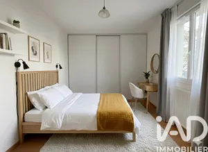 Apartment in Nantes (44100)