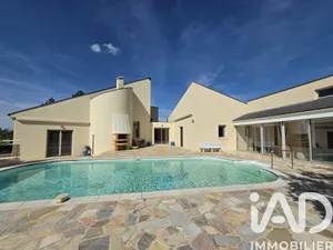 Maison d'architecte à Cosnac (19360)