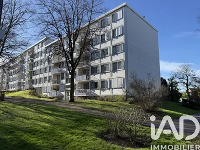 Apartment in Marly-le-Roi (78160)