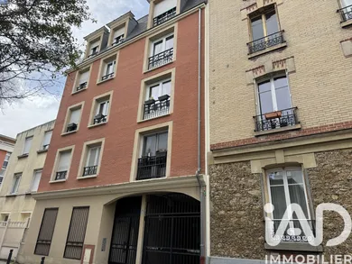 Apartment in Maisons-Alfort (94700)