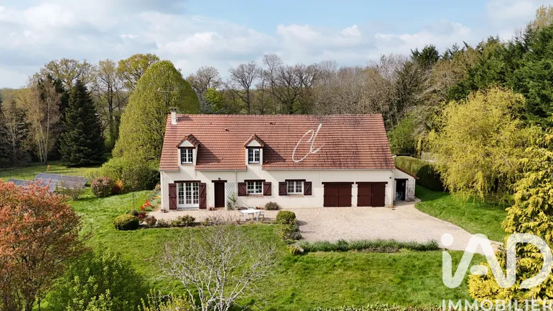Maison 7 pièces 193 m² · à Domats · 193 m² · 349 000 €