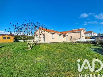 House in Costaros (43490)