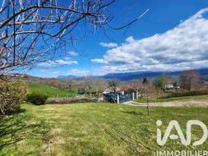 Maison de campagne à Saint-Geoire-en-Valdaine (38620)