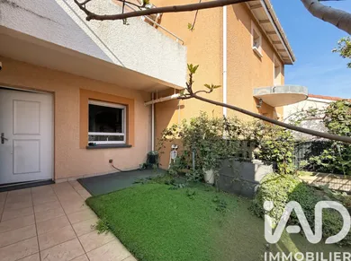 House in Villeurbanne (69100)