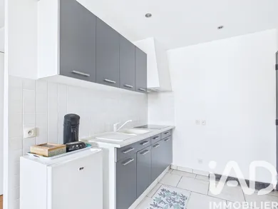 Apartment in Troyes (10000)