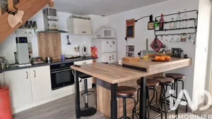 Townhouse in PLESSALA (22330)