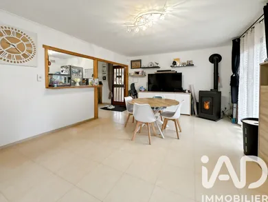 House in Michery (89140)