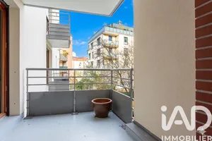 Apartment in Neuilly-sur-Marne (93330)