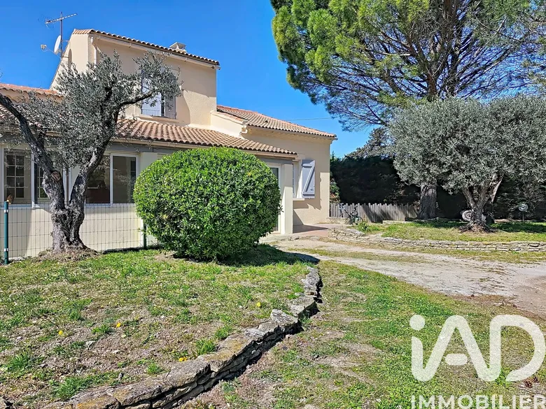 Maison 5 pièces 133 m² · à Velleron · 133 m² · 339 999 €