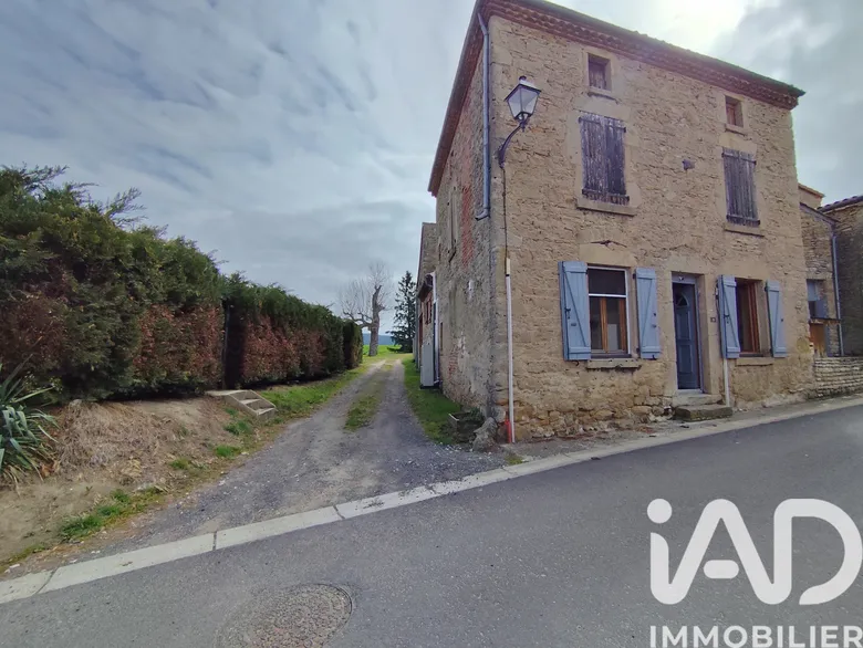 Maison 4 pièces 151 m² · à Lamontgie · 151 m² · 169 000 €