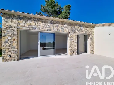 Maison à Nîmes (30900)