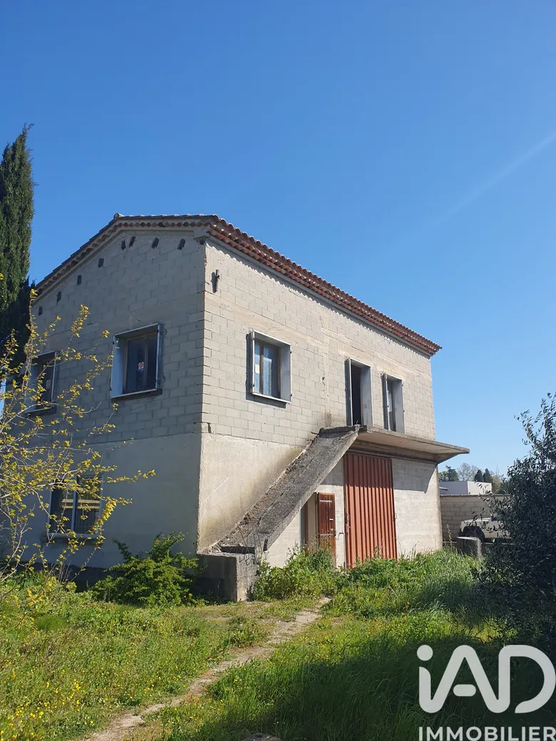 Maison 2 pièces 60 m² · à Mollégès · 60 m² · 299 000 €