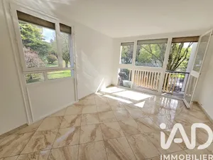 Apartment in Créteil (94000)