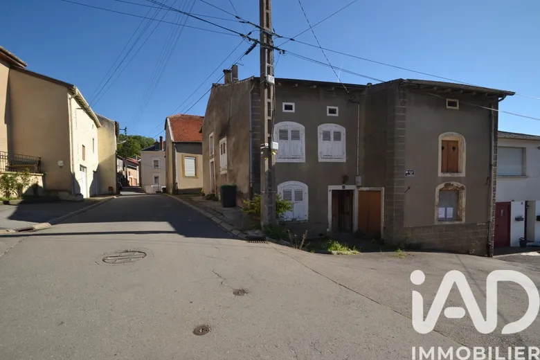 Maison 5 pièces 100 m² · à Contz-les-Bains · 100 m² · 96 000 €