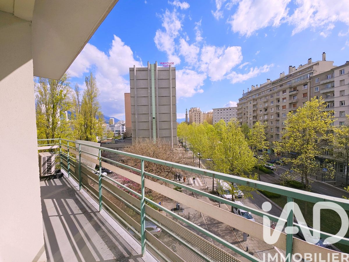 Vente appartement à Grenoble (38000) : appartement 5 pièces 117 m² - 1984203