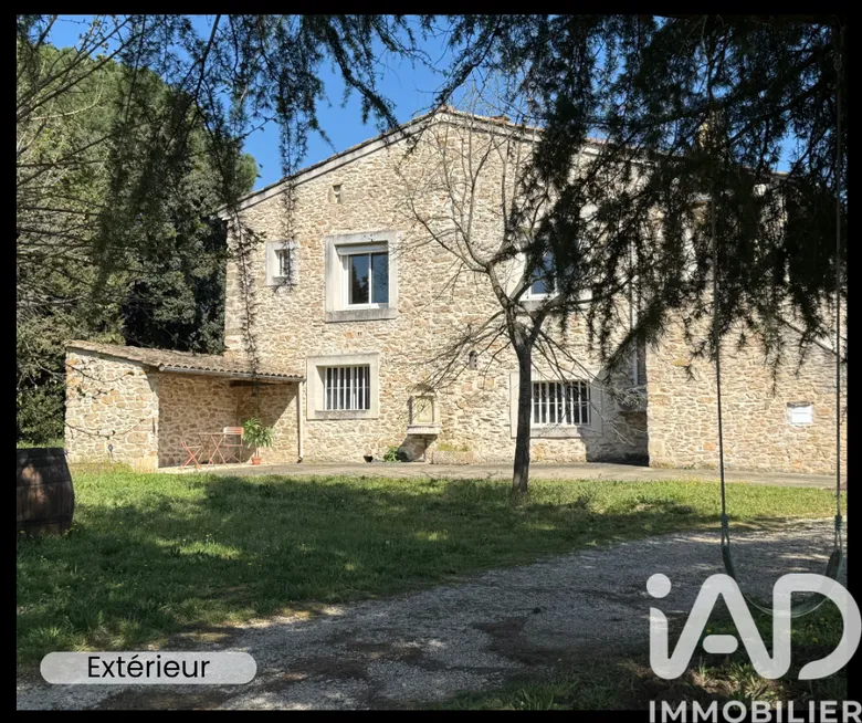 Maison 5 pièces 155 m² · à Bagnols-sur-Cèze · 155 m² · 585 000 €