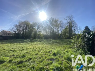 Building plot in Mittainville (78125)