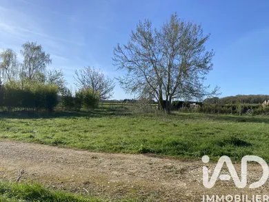 Building plot in Mittainville (78125)