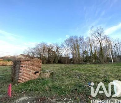 Building plot in Mittainville (78125)
