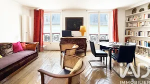 Apartment in Paris (75006)