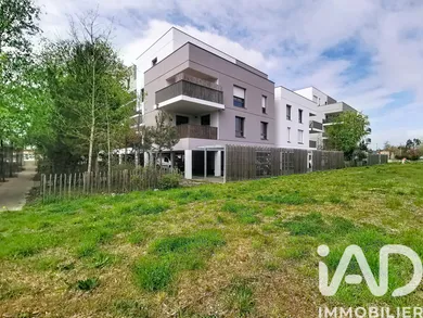 Apartment in Eysines (33320)