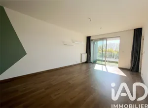 Apartment in Nantes (44300)