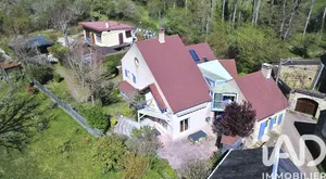 House in Vézelay (89450)