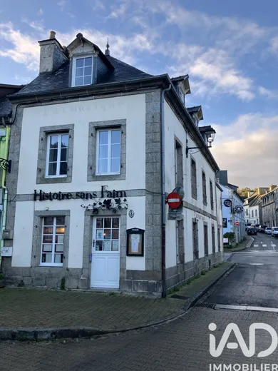 Building in Huelgoat (29690)
