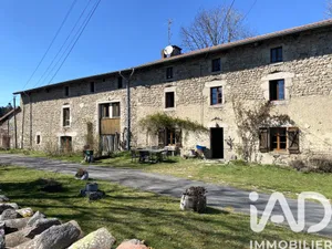 Maison à Saint-Germain-l'Herm (63630)