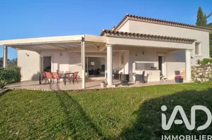 Maison d'architecte à EVENOS (83330)