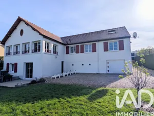 Village house in Saint-Pierre-es-Champs (60850)
