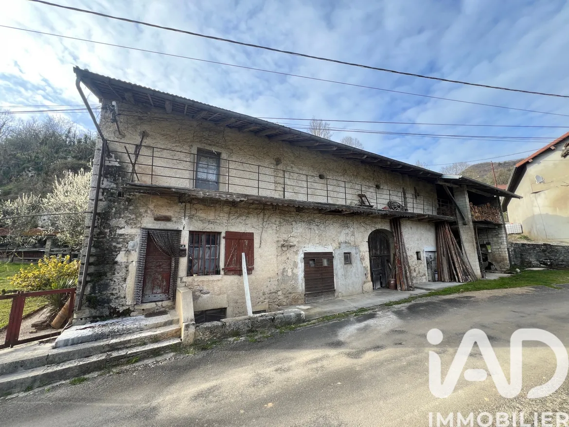 Vente maison à Thoirette (39240) : maison de village 7 pièces 160 m² — 5