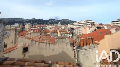 Apartment in Toulon (83000)