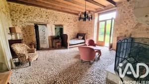 Maison à La Tâche (16260)