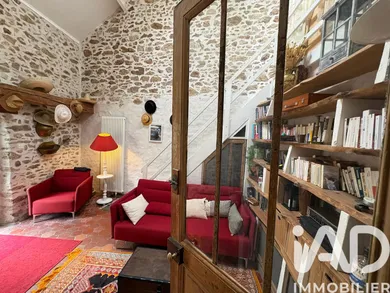 Maison de village à Seine-Port (77240)