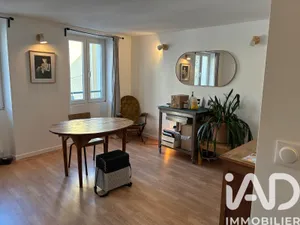 Apartment in Montreuil (93100)