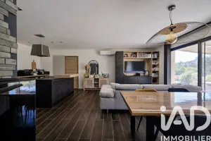 House in Plan-d'Aups-Sainte-Baume (83640)