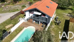 Maison traditionnelle à Gastes (40160)