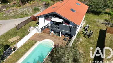 Maison traditionnelle à Gastes (40160)