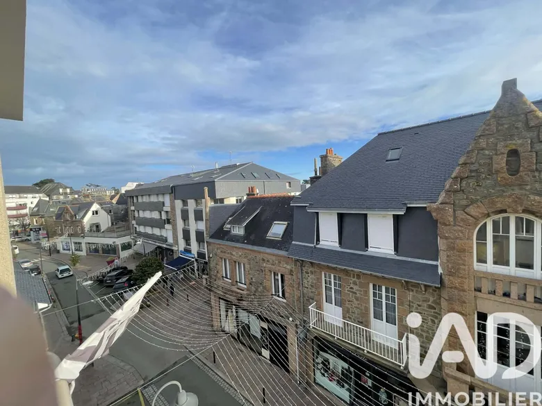 Appartement 3 pièces 69 m² · à Perros-Guirec · 68,7 m² · 262 000 €