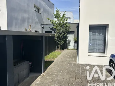 Townhouse in Lille (59000)