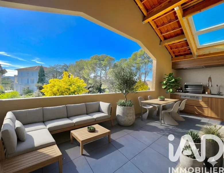 Appartement 4 pièces 220 m² · à Saint-Raphaël · 220 m² · 1 260 000 €