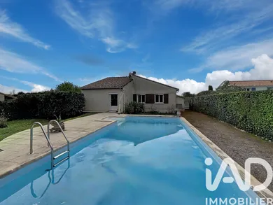 House in Sireuil (16440)