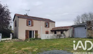 House in Essarts-en-Bocage (85140)