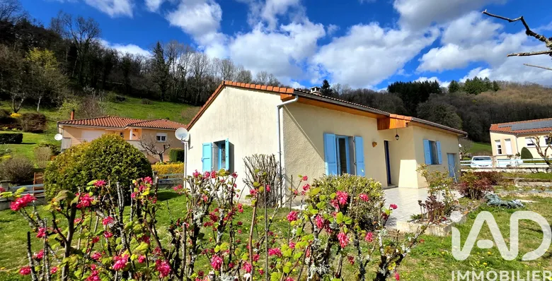 Maison 4 pièces 94 m² · à Saint-Simon · 94 m² · 155 000 €