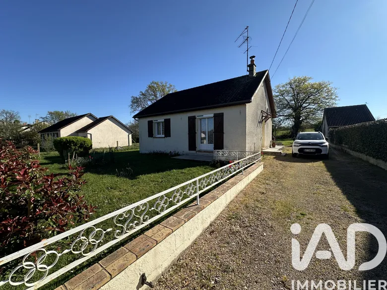 Maison 3 pièces 62 m² · à Chezal-Benoît · 62 m² · 79 000 €
